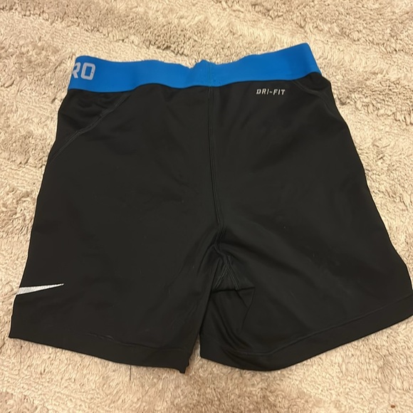 Nike pro spandex - Picture 2 of 3